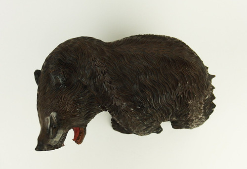 Orso Ainu in legno intagliato