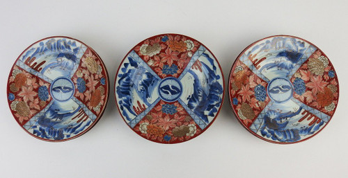 Set Of 9 Soup Plates And Two Imari Dinner Plates