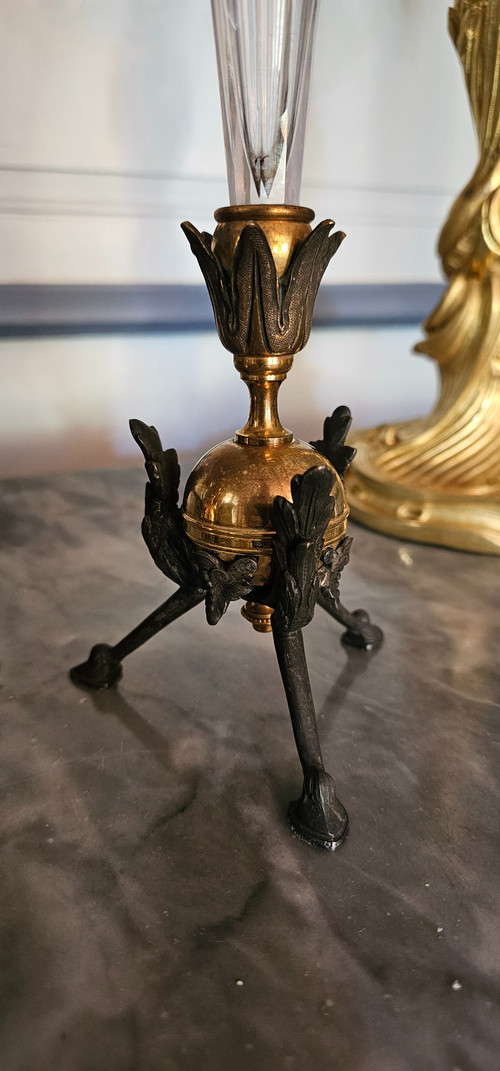 Paar Kristall- und Bronze-Soliflores, Dreibeinfüße, 19. Jahrhundert