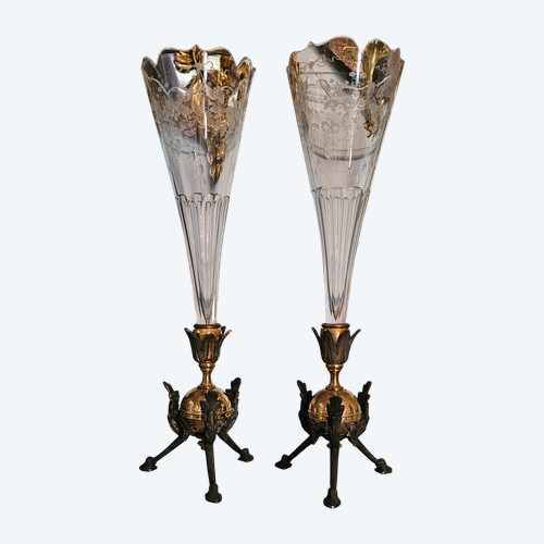 Paar Kristall- und Bronze-Soliflores, Dreibeinfüße, 19. Jahrhundert