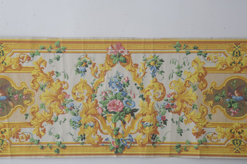Striscia di carta da parati con uccelli e fiori del XIX secolo “tono grigio e oro”