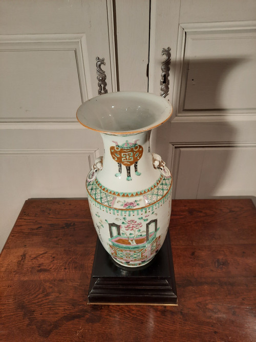 Vaso in porcellana, Cina XIX secolo.