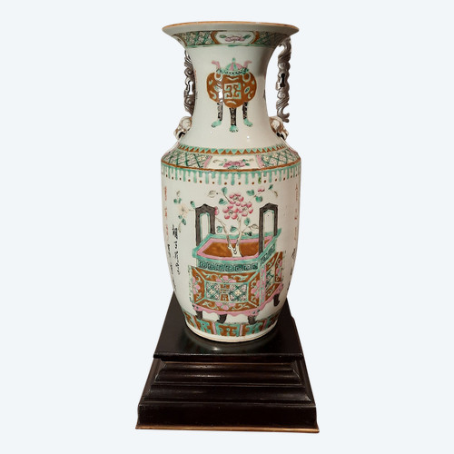 Vaso in porcellana, Cina XIX secolo.