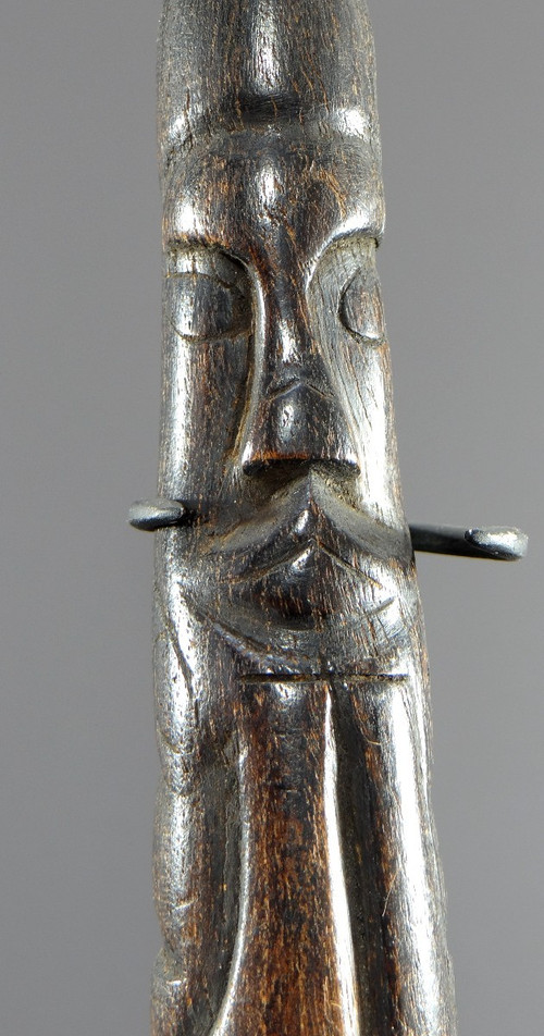 Indonesia, Isola di Sumatra, Popolo Batak-toba, Stato maggiore di comando del capo tribù, 1930-1950