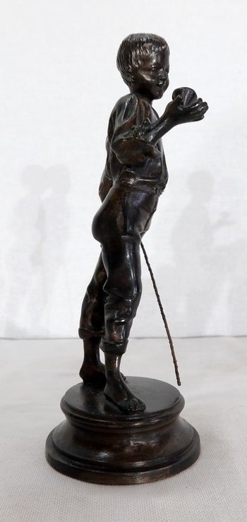 Bronzo "Ragazzo con trottola" - Fine del 19° secolo