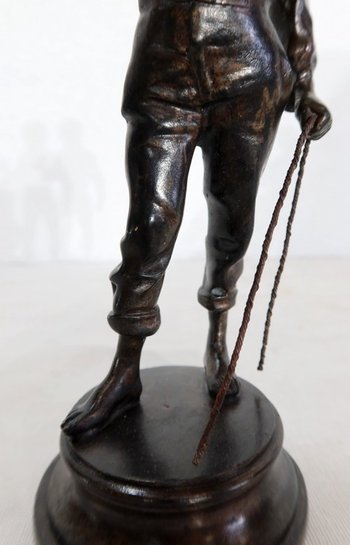  Bronzo "Ragazzo con trottola" - Fine del 19° secolo