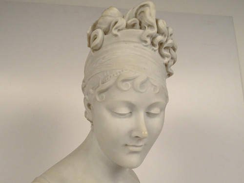 Busto scolpito di Mme Récamier in marmo di Carrara secondo Joseph Chinard XIX secolo