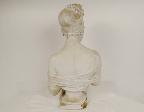 Busto scolpito di Mme Récamier in marmo di Carrara secondo Joseph Chinard XIX secolo