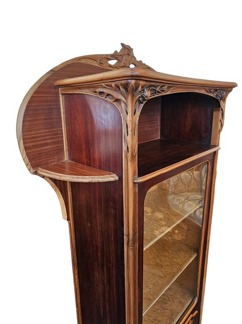 Vetrina in stile Art Nouveau di Camille Gauthier "Coquelicots