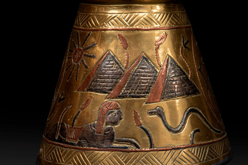 Egyptian Dallah Coffee Pot: Symbol of Hospitality and Cultural Richness