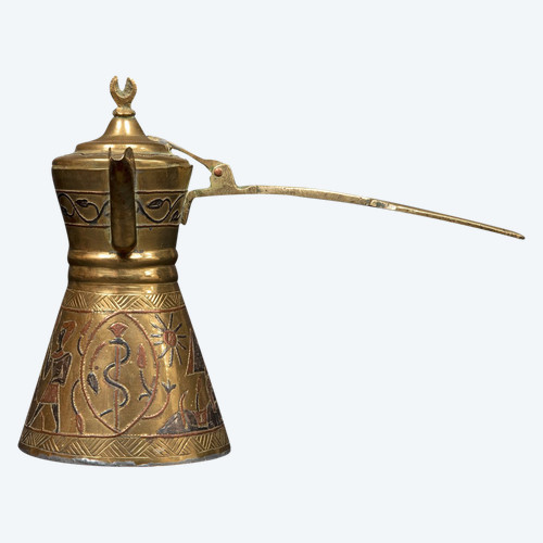 Egyptian Dallah Coffee Pot: Symbol of Hospitality and Cultural Richness
