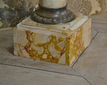 Column in onyx from the end of the 19th century