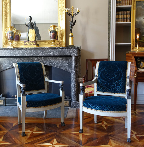 Paire de fauteuils d'époque Consulat en bois laqué, velours frappé Lelièvre-Bonvallet, vers 1800