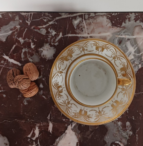 Halley - tasse à chocolat et sa soucoupe - porcelaine - décor à la Salembier - vers 1800