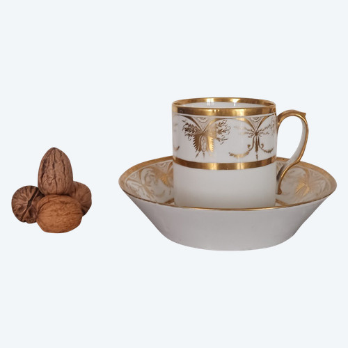 Halley - tasse à chocolat et sa soucoupe - porcelaine - décor à la Salembier - vers 1800