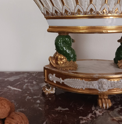 Darte Frères - grande navetta o cestino in porcellana - Periodo Impero, restauro