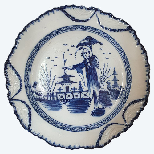 Englischer Perlengeschirrteller mit dem Muster "Long Eliza", ca. 1780er Jahre