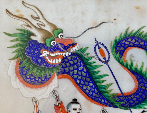 China Um 1900, Gouache Auf Reispapier, Dargestellt sind Kinder, die mit einem Drachen marschieren.