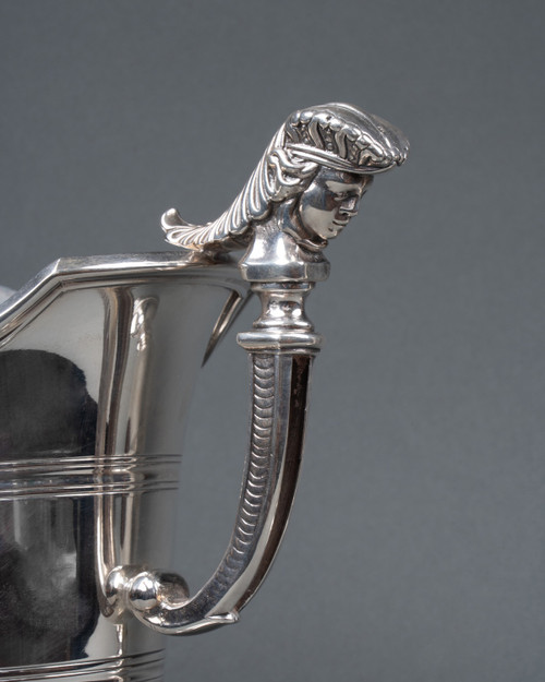 Coppia di cappe in argento massiccio, XIX secolo
