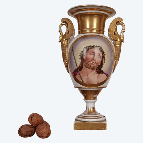Parigi, periodo della Restaurazione, Luigi Filippo - vaso in porcellana - volto di Cristo, religiosa