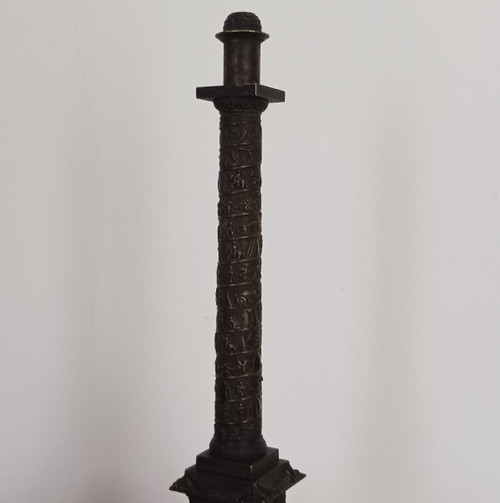 Opera francese del XIX secolo - Colonna Vendôme in bronzo patinato e marmo