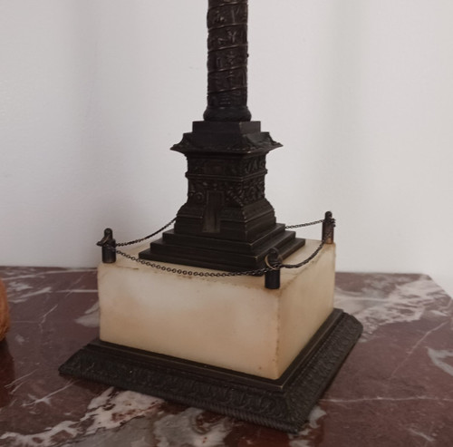 Opera francese del XIX secolo - Colonna Vendôme in bronzo patinato e marmo