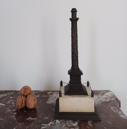 Opera francese del XIX secolo - Colonna Vendôme in bronzo patinato e marmo