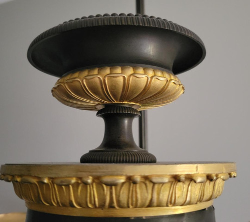 Kronleuchter aus vergoldeter und patinierter Bronze aus der Restaurationszeit