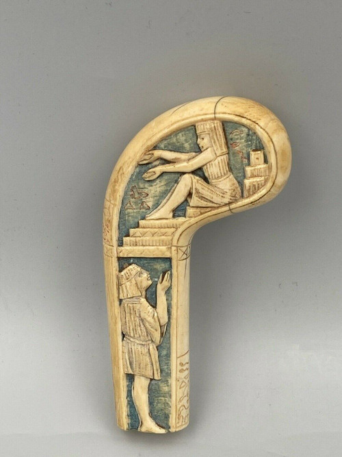 Pommeau de canne polychrome XIXe décor d'Egyptiens Napoléon III