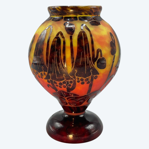 Art-Deco-Vase aus französischem Glas