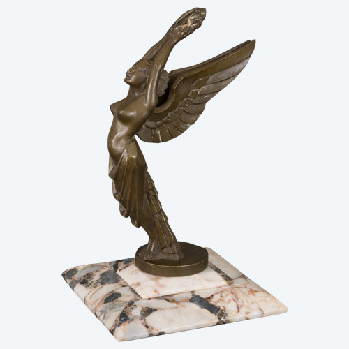Mascotte La Gloire di H. Molins 1930 patina marrone base in marmo bronzo
