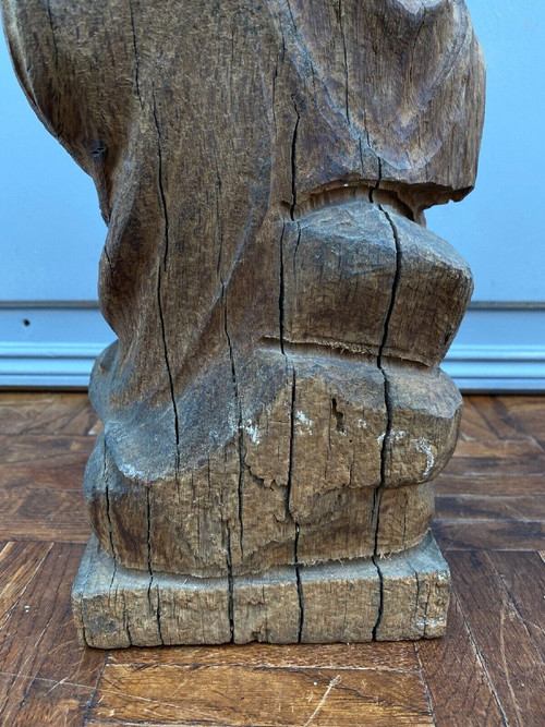 Vergine con Bambino in legno di quercia intagliato, inizio XX secolo, taglio diretto