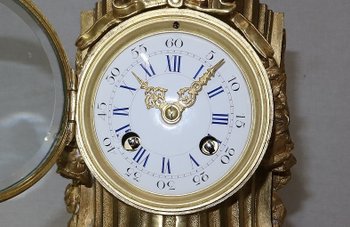 Gilded bronze clock, Louis XVI style, Napoleon III period - Mid 19th century