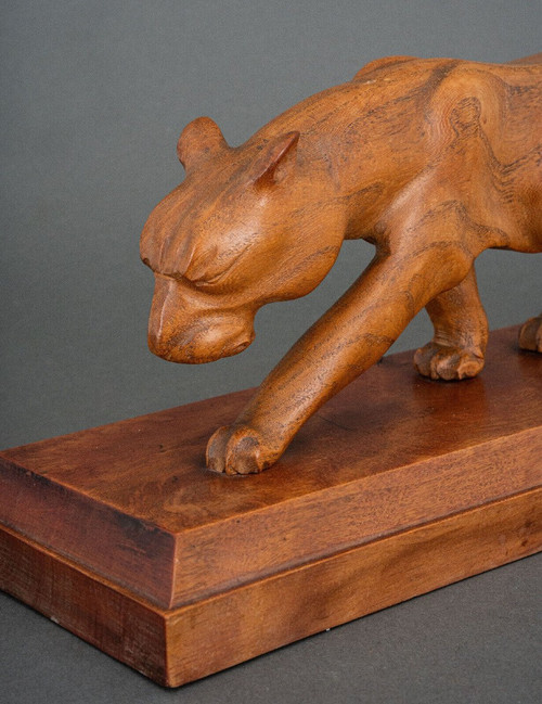 Art Deco wooden cube-shaped panther carved in the 1930s