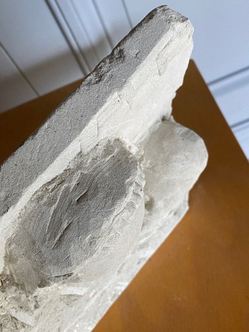 Sculpture taille directe Béton cellulaire Femme à l'enfant