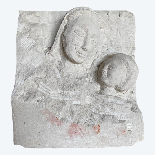 Sculpture taille directe Béton cellulaire Femme à l'enfant