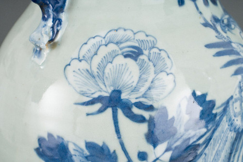 Blue and white Chinese vase, 20th century, birds and flowers design