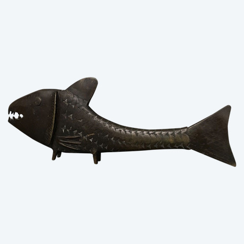 Bronzeskulptur Japan, die einen Karpfen darstellt Fisch XX.