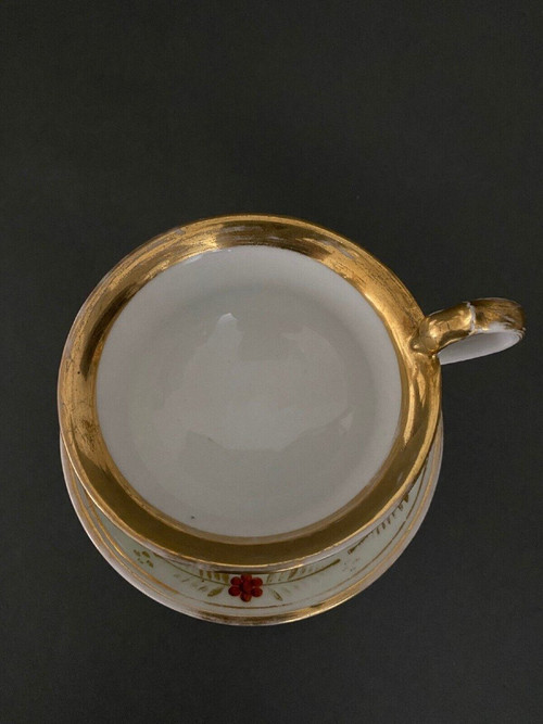 Tasse et sous-tasse en porcelaine de Paris époque Louis-Philippe