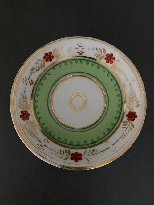 Tasse et sous-tasse en porcelaine de Paris époque Louis-Philippe