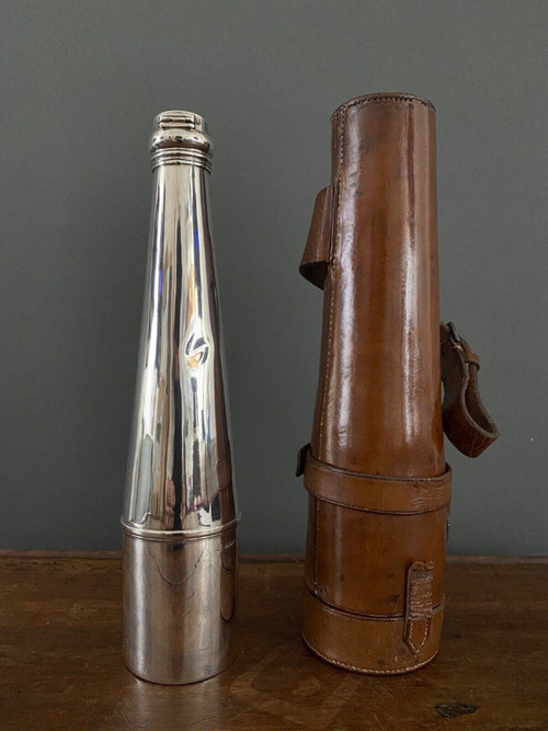 Silver hunting flask Asprey William Thomas Wright and Frederick Davies