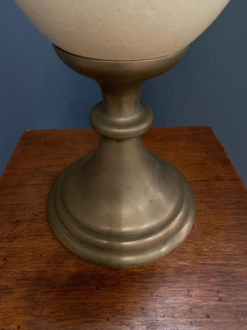 Lampada del 1970 in uovo di struzzo e bronzo su base per doccia