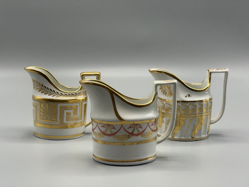 bellissima collezione di brocche per il latte