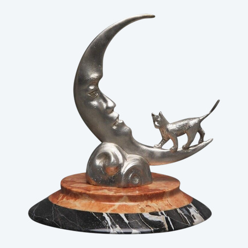 Mascotte in bronzo argentato di Et Mercier clair de Lune Base in marmo del XX secolo