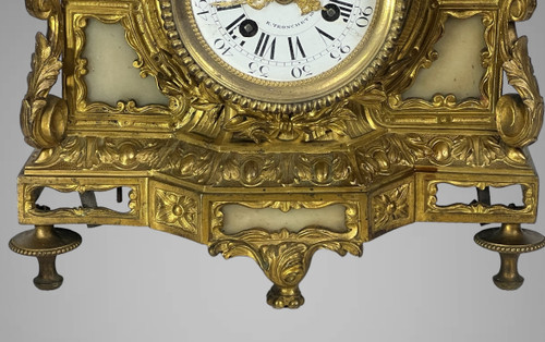 : 19th Century Bronze Clock In Louis XVI Style With Decor Of Angel And Doves