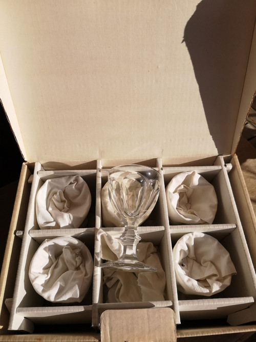6 Harcourt crystal wine glasses signed BACCARAT in their box from the early 60s (advertisement no. 1)