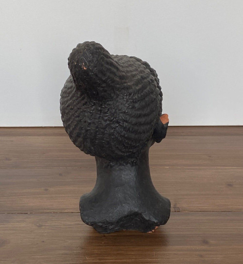 Scultura africaniste atelier femme à la chevelure 1940 di G. Bel