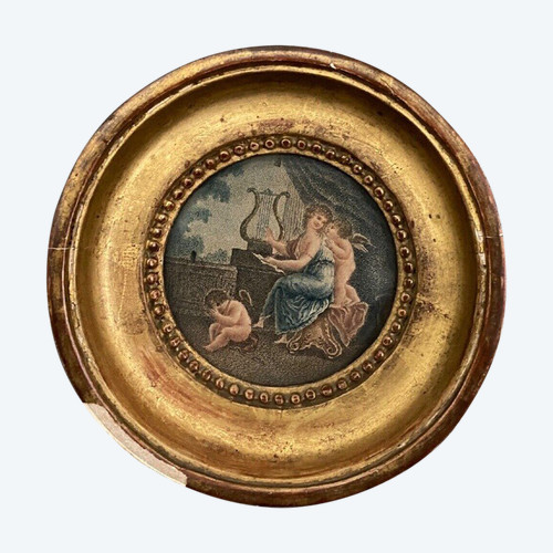 Gravure XIXe femme à l'Antique accompagnée d'amours rehauts de couleurs