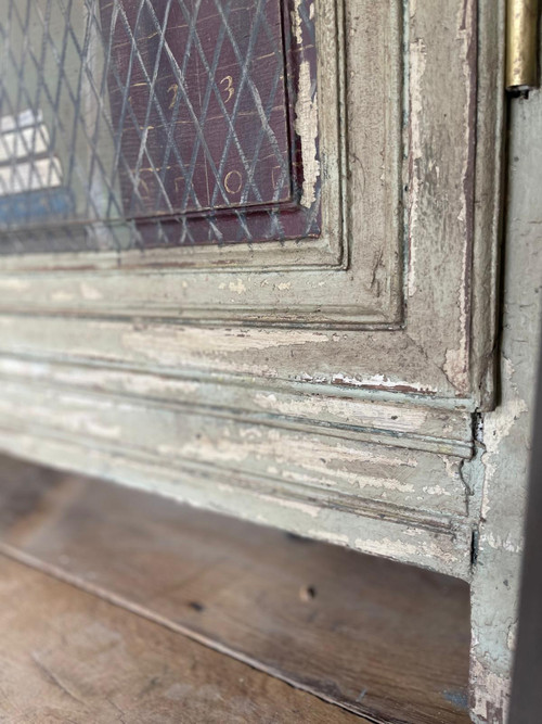 Bibliothèque en bois patine datant de la fin du 19 e siècle avec trompe l’oeil