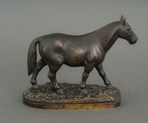 Cavallo da tiro in bronzo del XIX secolo con patina marrone scuro